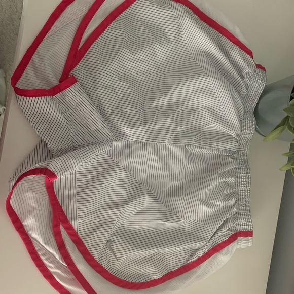 NIKE Dri-Fit Running Shorts - Picture 2 of 4